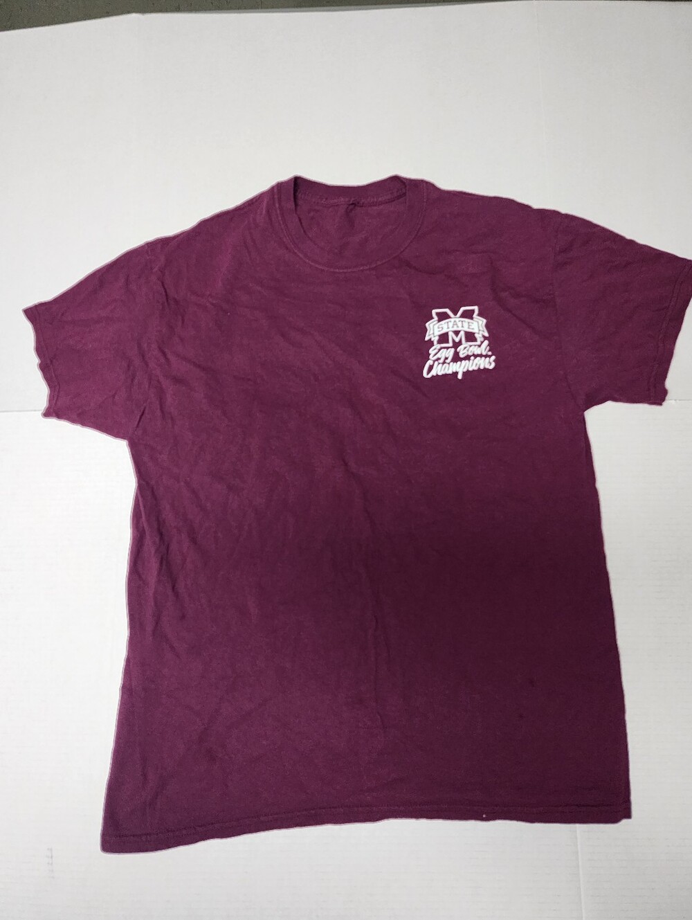 Mississippi State Bulldogs 2018 Egg Bowl Champions Large T-shirt. Ole Miss